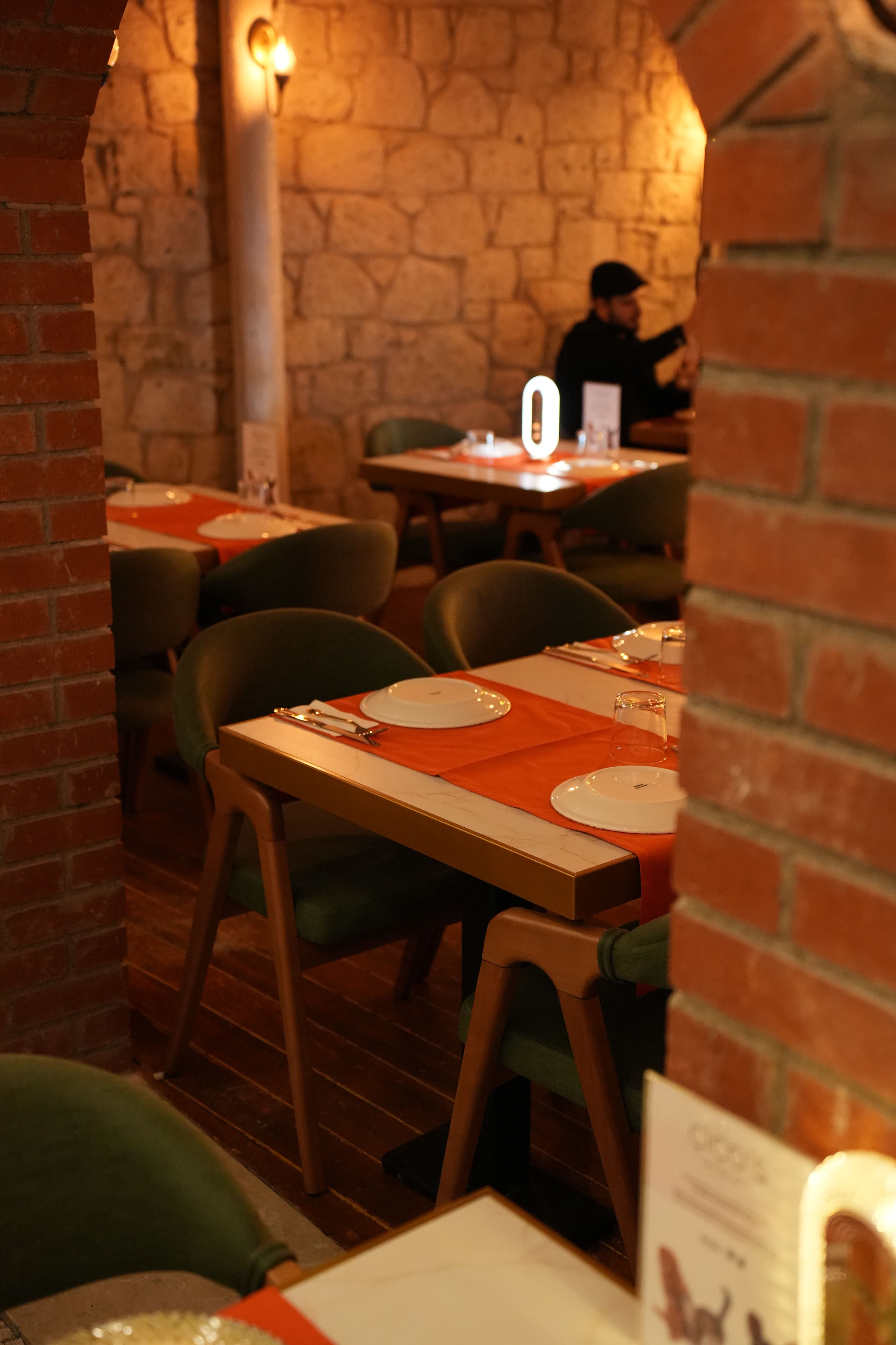 Her Detayıyla Özenle Hazırlanmış Bir Alaçatı Masası ✨🍷